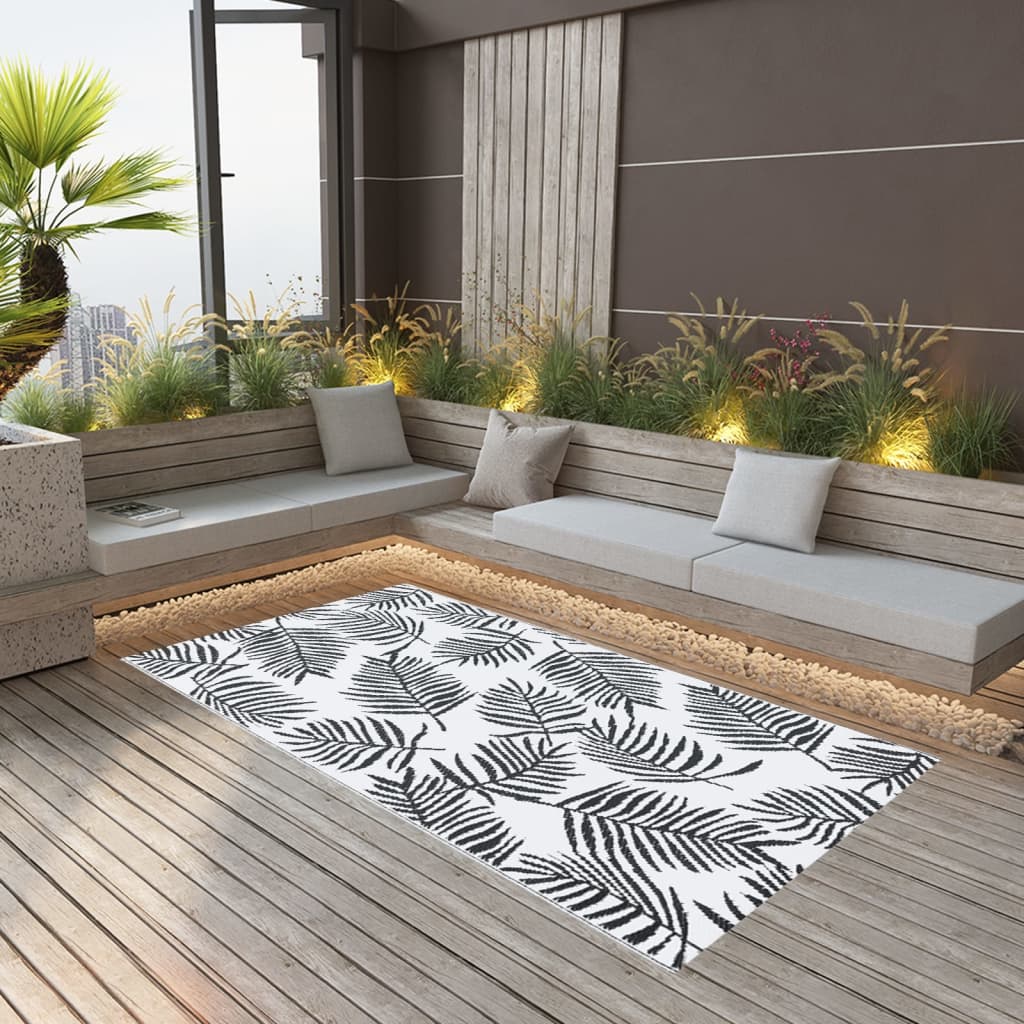 vidaXL Outdoor Carpet White and Black 190x290 cm PP